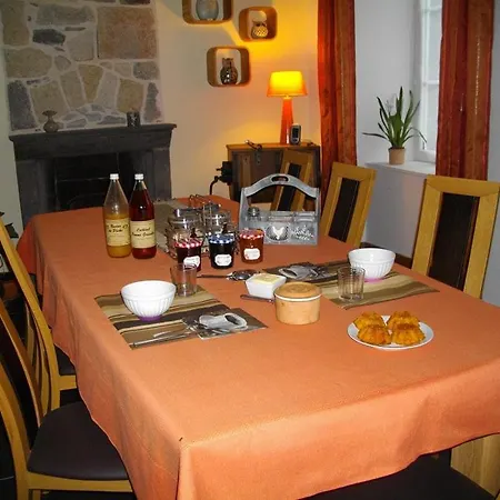 La Maison De La Fontaine Guest house *